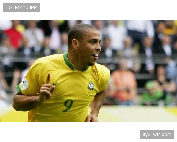 揭秘足球巨星新陈代谢密码，探究保持巅峰状态的奥秘