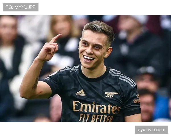 特罗萨德与若塔:多面手前锋的战术角色对比 特罗萨德与若塔:多面手前锋的战术角色对比